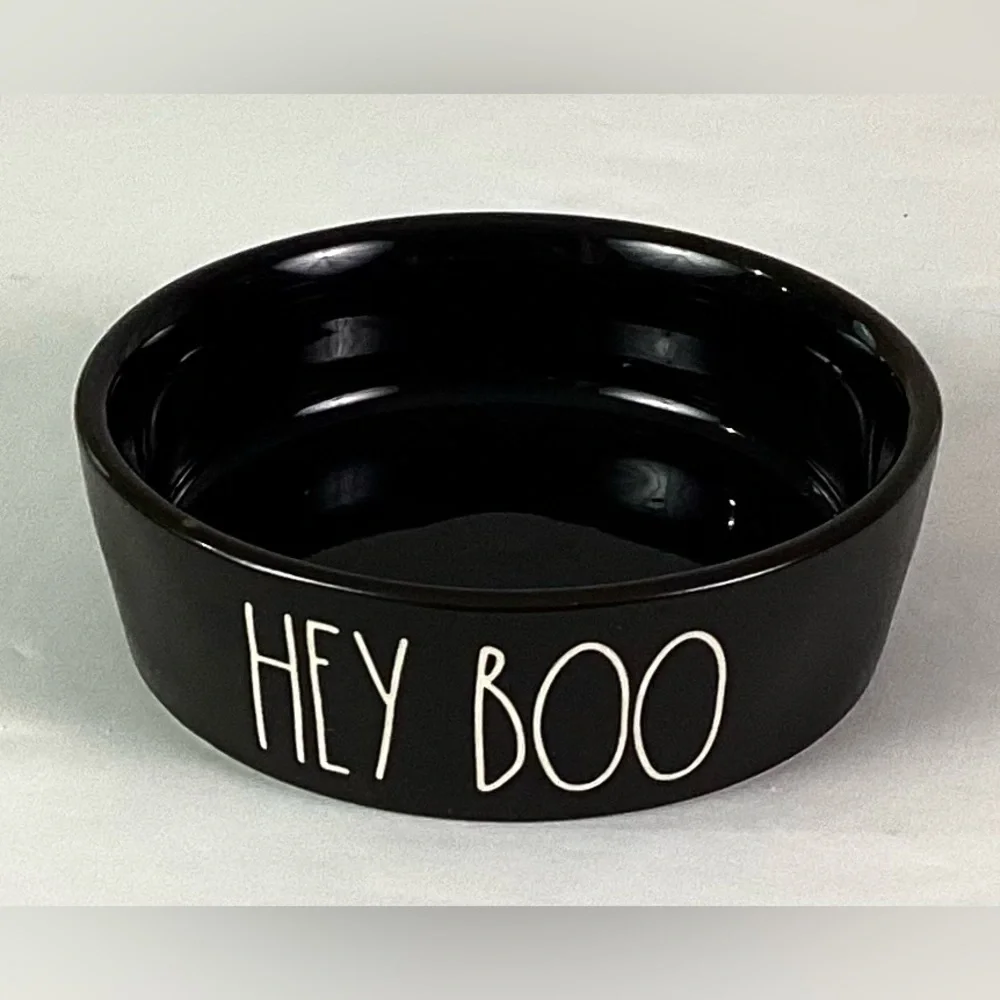 Rae Dunn-“HEY BOO” cat food bowl